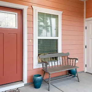 west-end-beach-cottage.panamacity-beachhotels.com/