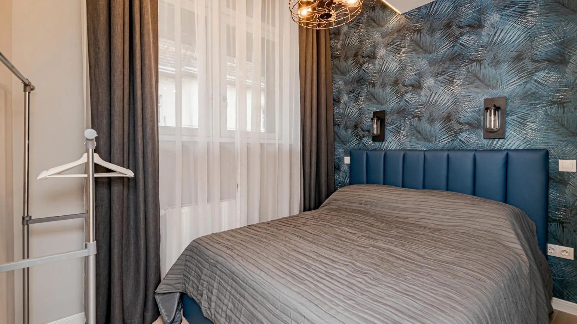 Luxury Tropical Apartment At Budapest