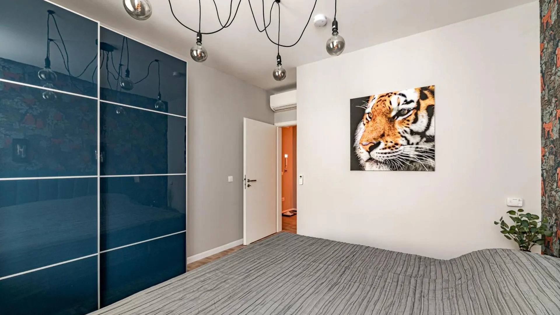 Luxury Tropical Apartment At Budapest