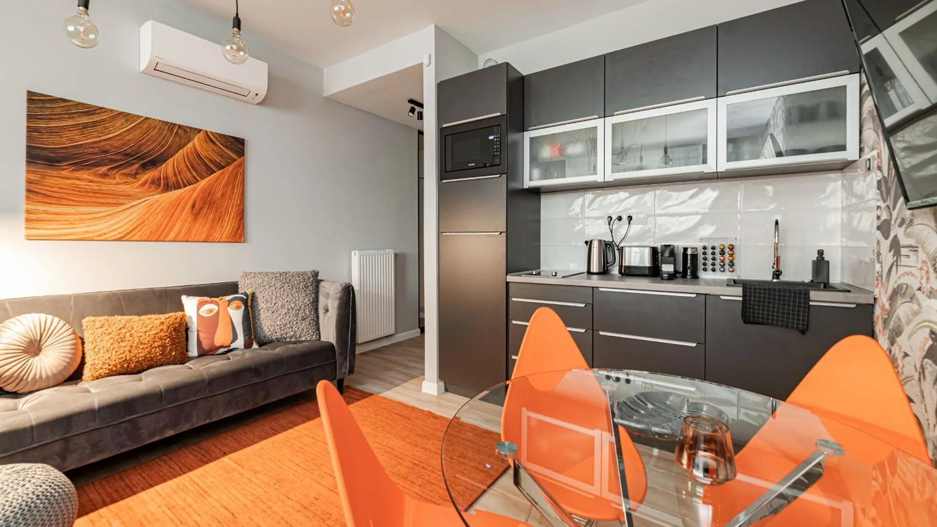 Luxury Tropical Apartment At Budapest